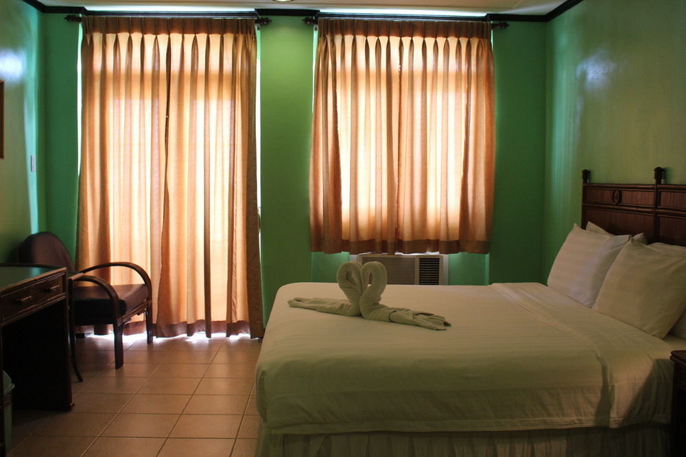 Vista Mar Beach Resort And Country Club Île de Mactan Extérieur photo